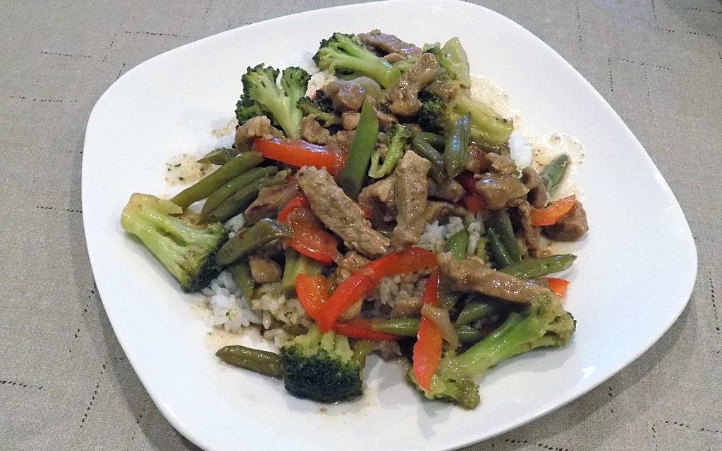 teriyaki pork, broccoli and green beans - thecookingpinay